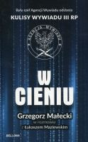 W cieniu